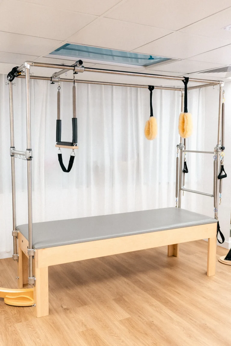 Cadillac Trapeze Table
